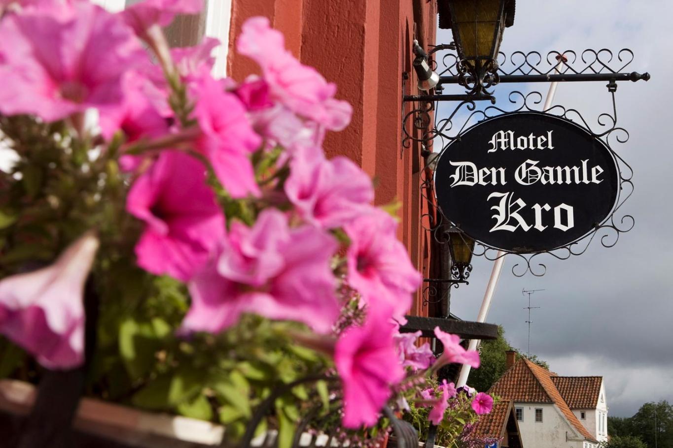 Den Gamle Kro Ved Gram Slot Bagian luar foto